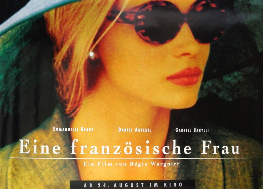 Querformatiges Filmplakat Eine französische Frau mit Sonnenbrille und Hut für Filmproduktionen Archiv